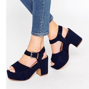 Aldo “Nathalia” Navy Blue Platform Heels 8.5